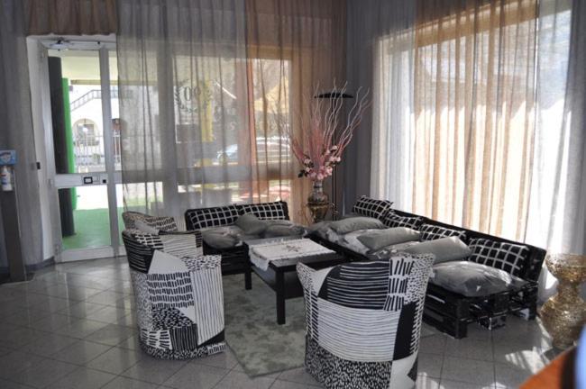 Hotel Rigobello Riccione Exterior photo